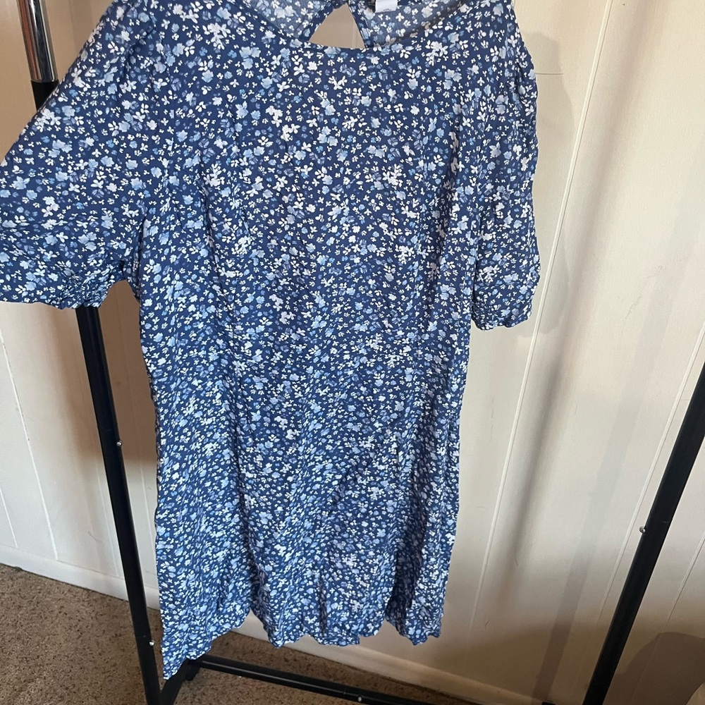Summer Blue Floral Key Hole Back Dres from Old Navy